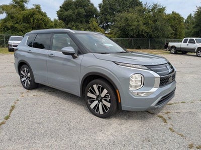 2025 Mitsubishi Outlander SEL