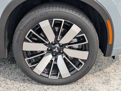 2025 Mitsubishi Outlander SEL