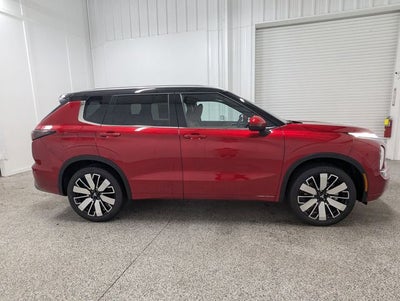 2025 Mitsubishi Outlander SEL