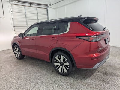 2025 Mitsubishi Outlander SEL