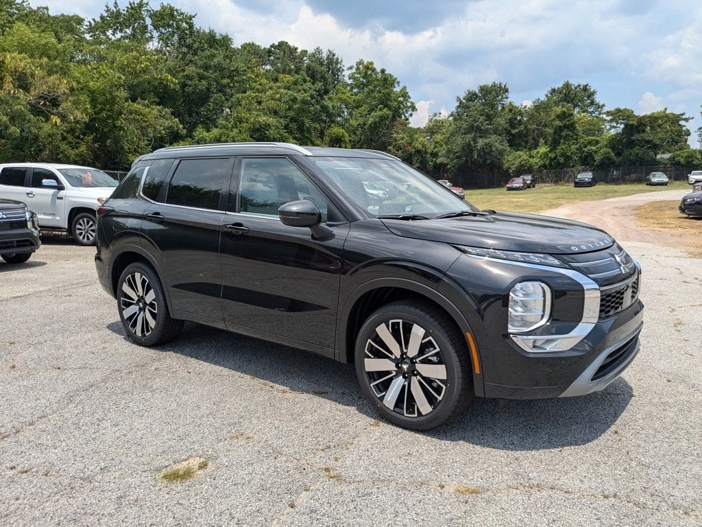 2025 Mitsubishi Outlander SEL