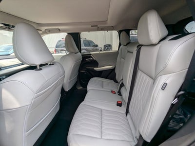 2025 Mitsubishi Outlander SEL