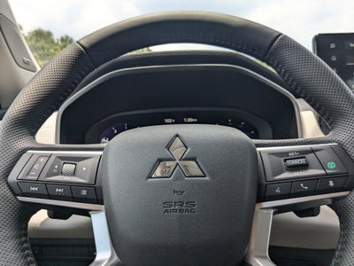 2025 Mitsubishi Outlander SEL