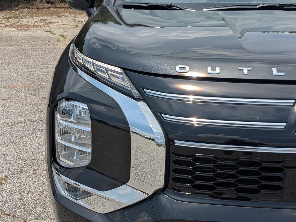 2025 Mitsubishi Outlander SEL