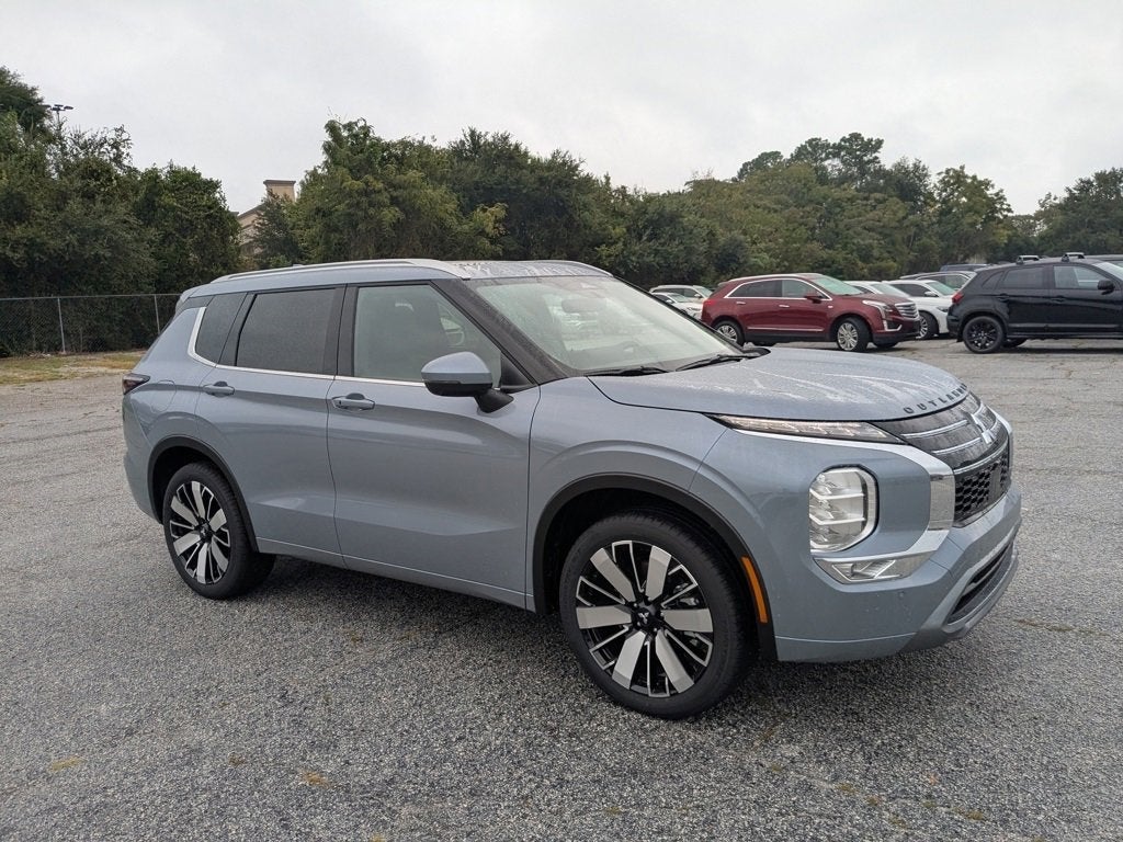 2025 Mitsubishi Outlander SEL