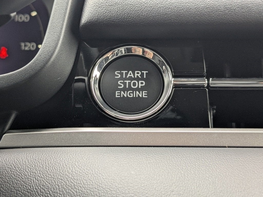 2025 Mitsubishi Outlander SEL