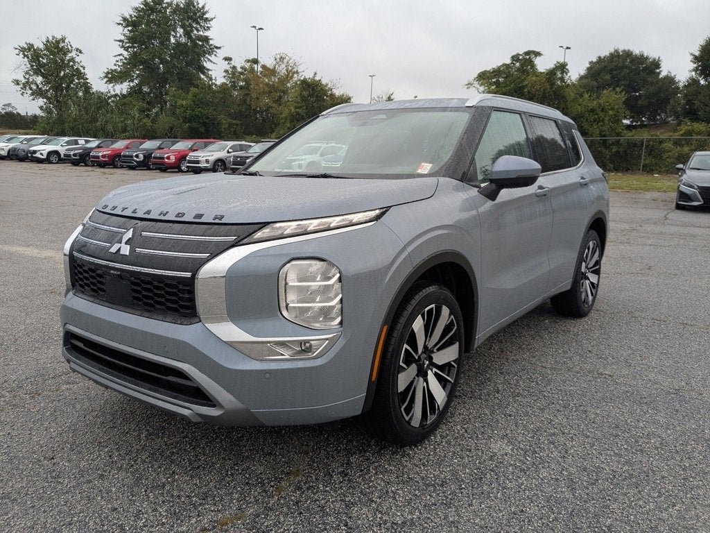 2025 Mitsubishi Outlander SEL