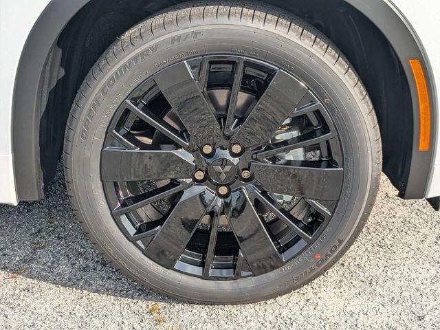 2026 Mitsubishi Outlander Black Edition