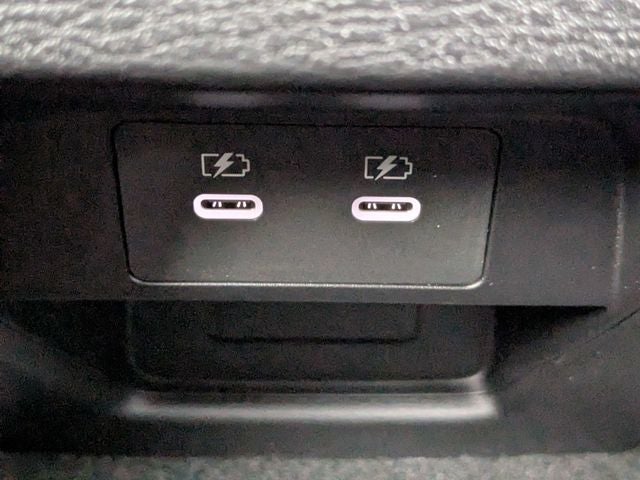 2026 Mitsubishi Outlander Black Edition