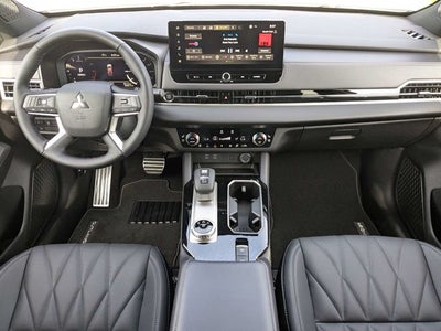 2026 Mitsubishi Outlander Black Edition