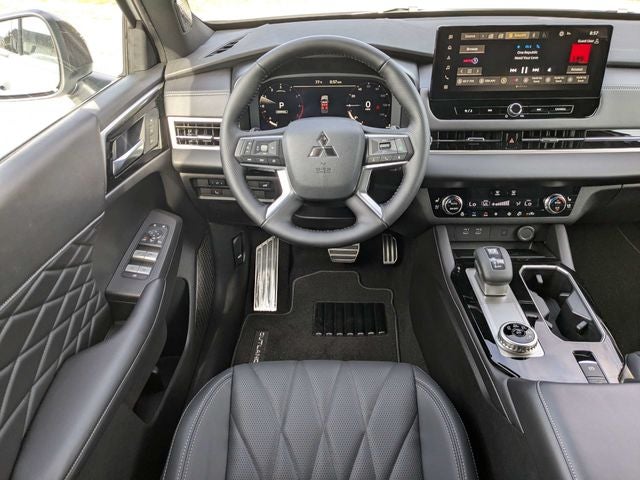 2026 Mitsubishi Outlander Black Edition