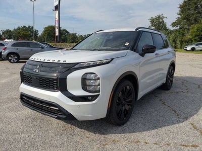 2026 Mitsubishi Outlander Black Edition
