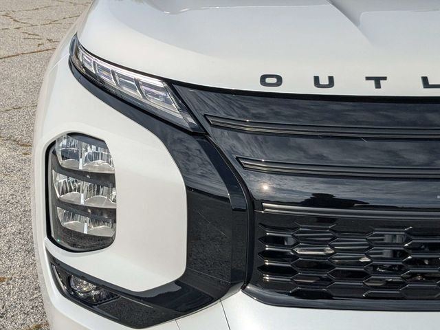 2026 Mitsubishi Outlander Black Edition