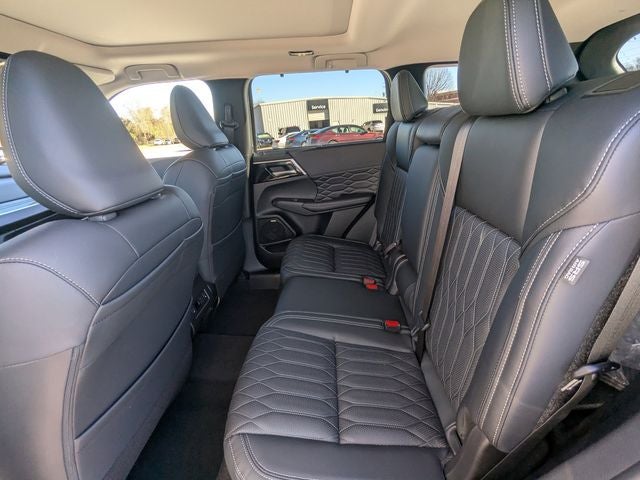 2026 Mitsubishi Outlander SEL