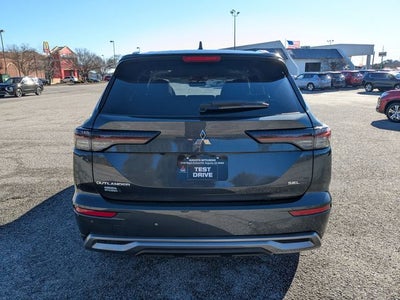 2026 Mitsubishi Outlander SEL
