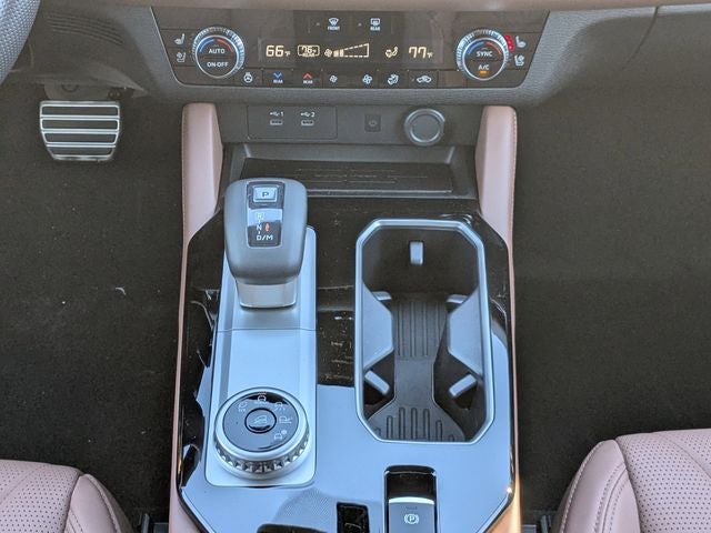 2026 Mitsubishi Outlander SEL