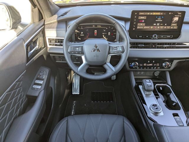 2026 Mitsubishi Outlander Black Edition