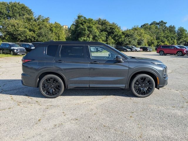 2026 Mitsubishi Outlander Black Edition