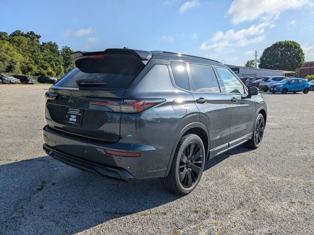 2026 Mitsubishi Outlander Black Edition