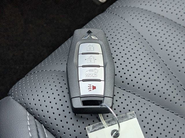 2026 Mitsubishi Outlander Black Edition