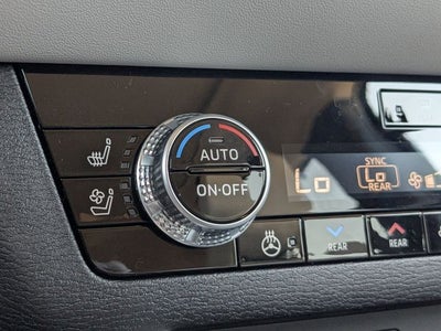 2026 Mitsubishi Outlander SEL