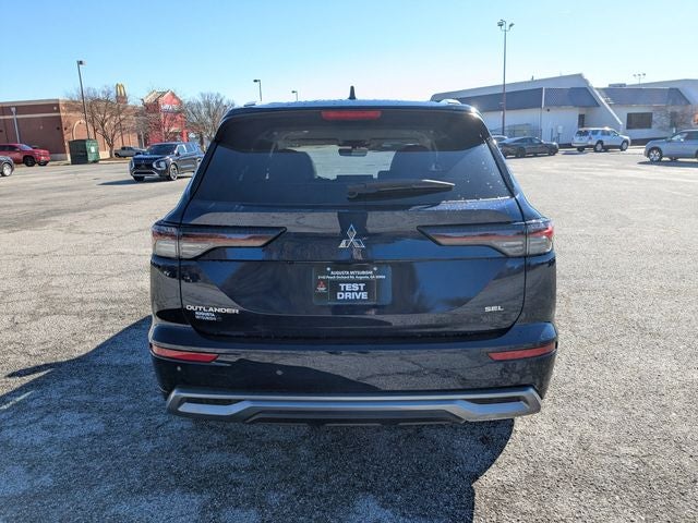 2026 Mitsubishi Outlander SEL
