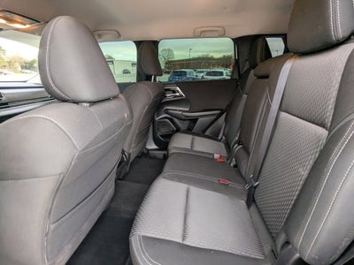 2024 Mitsubishi Outlander ES