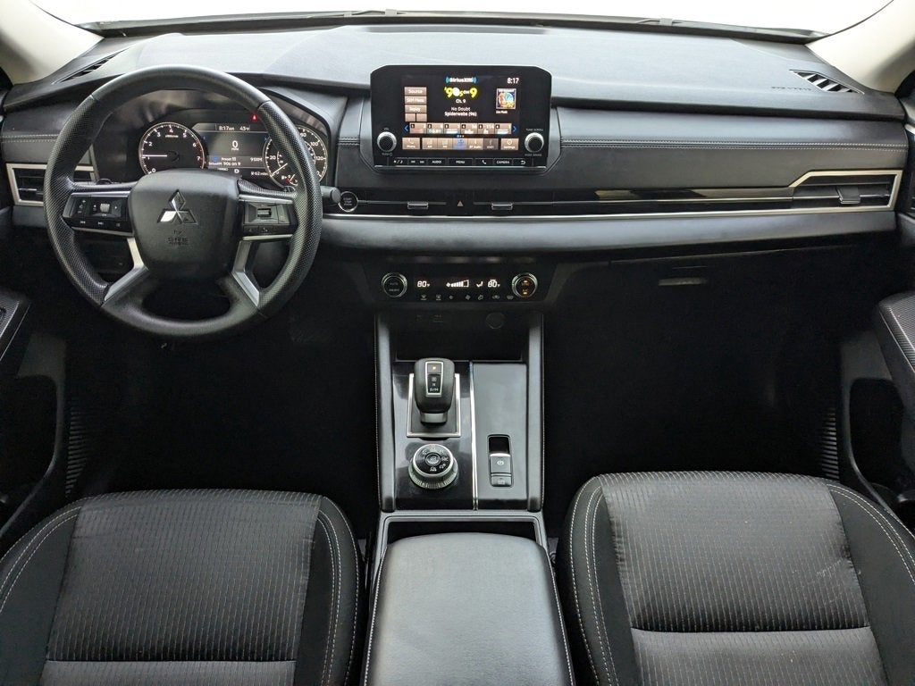 2024 Mitsubishi Outlander ES