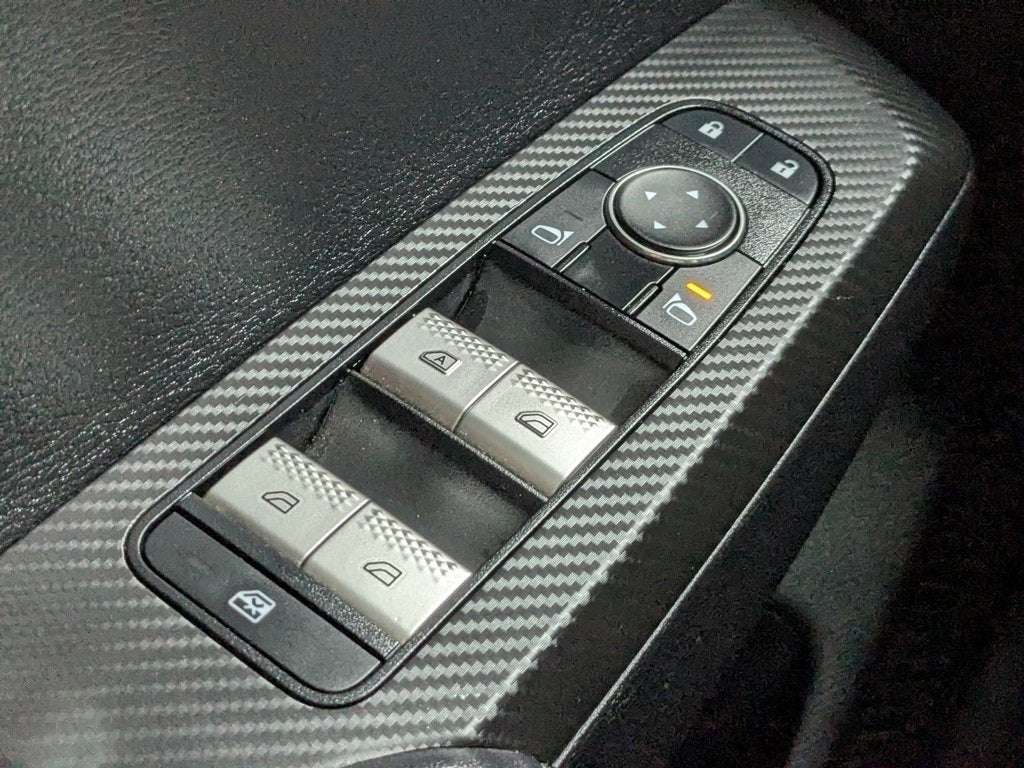 2024 Mitsubishi Outlander ES