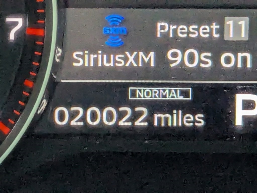 2024 Mitsubishi Outlander ES