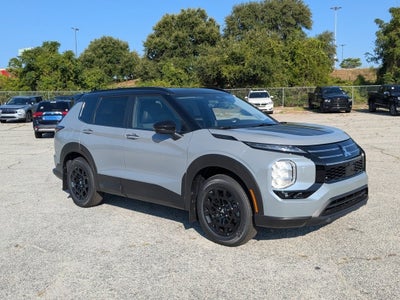 2025 Mitsubishi Outlander Trail Edition