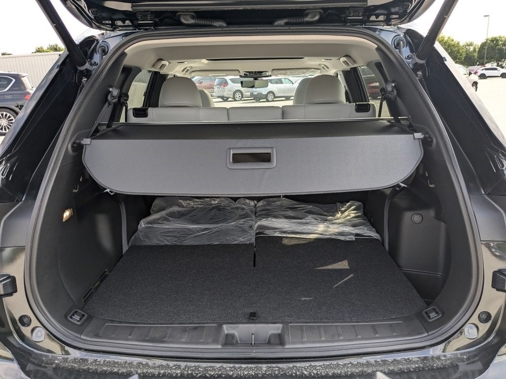 2025 Mitsubishi Outlander Platinum