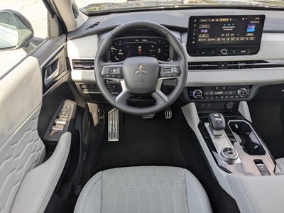 2025 Mitsubishi Outlander Platinum