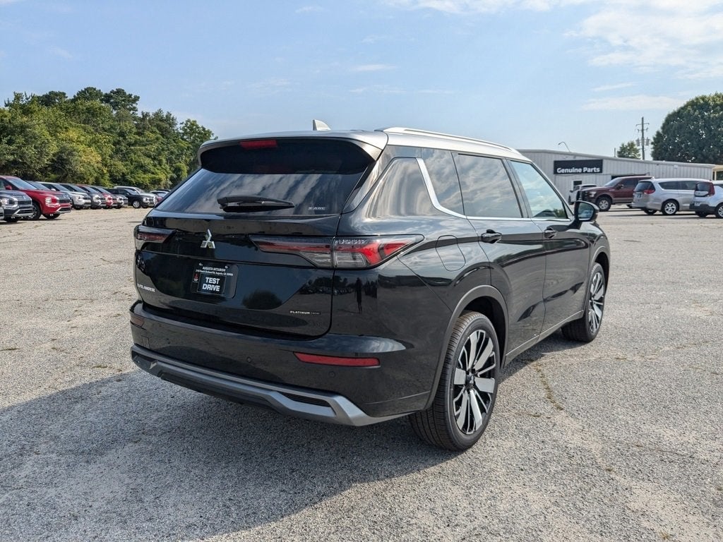 2025 Mitsubishi Outlander Platinum