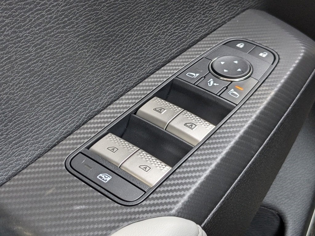 2025 Mitsubishi Outlander Platinum