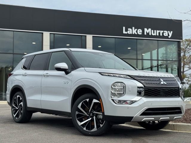 2025 Mitsubishi Outlander PHEV SE