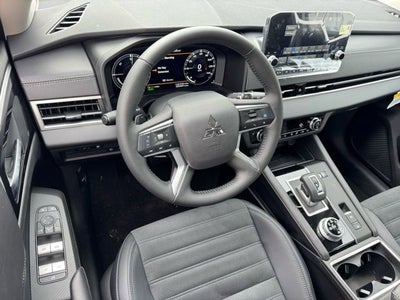 2025 Mitsubishi Outlander PHEV SE