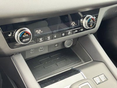 2025 Mitsubishi Outlander PHEV SE