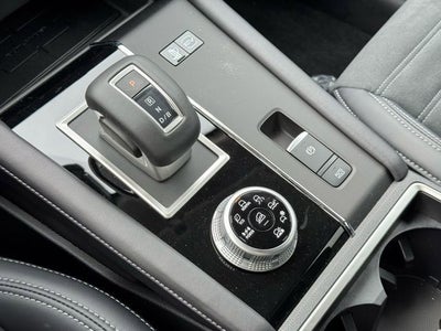 2025 Mitsubishi Outlander PHEV SE