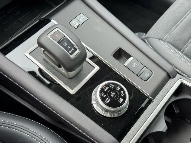 2025 Mitsubishi Outlander PHEV SE