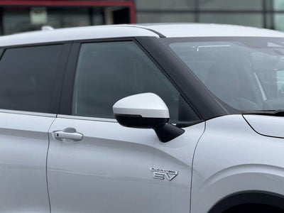2025 Mitsubishi Outlander PHEV SE