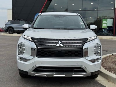 2025 Mitsubishi Outlander PHEV SE
