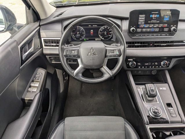 2024 Mitsubishi Outlander PHEV SE
