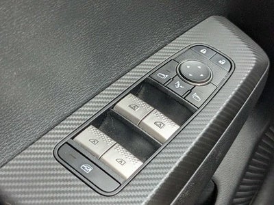 2024 Mitsubishi Outlander PHEV SE