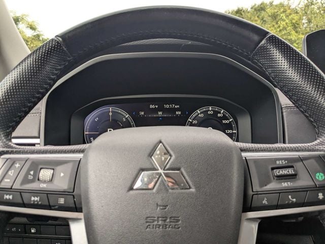 2024 Mitsubishi Outlander PHEV SE