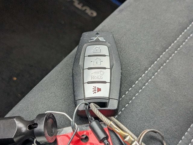 2024 Mitsubishi Outlander PHEV SE