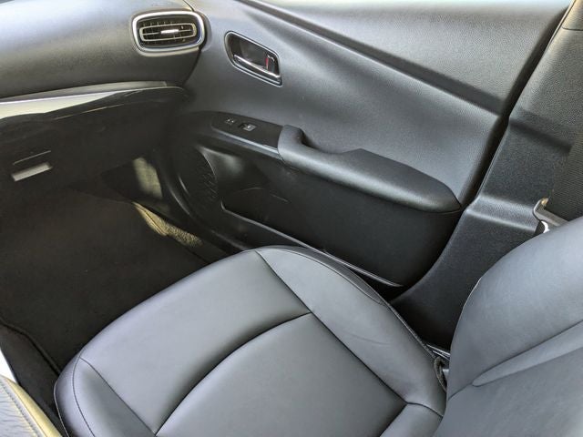 2017 Toyota Prius Three Touring