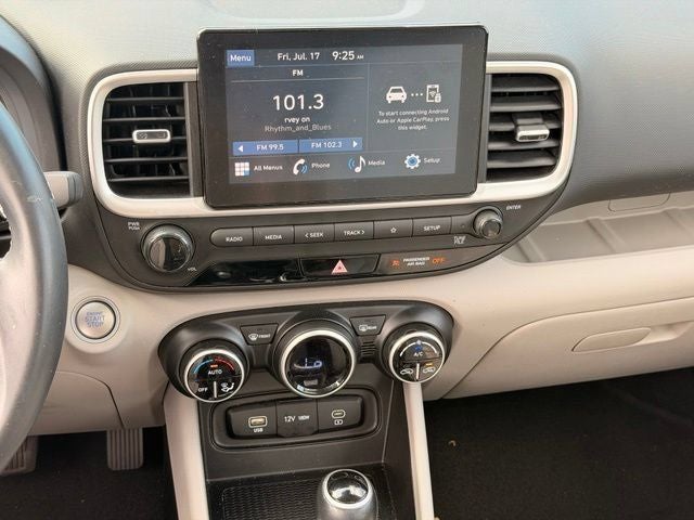 2025 Hyundai Venue SEL