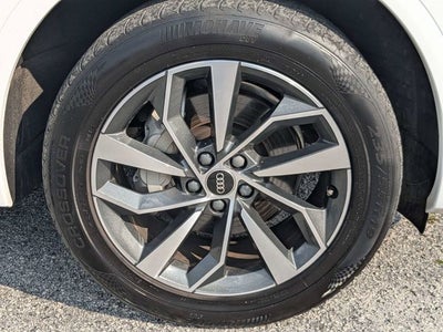 2024 Audi Q5 45 S line Premium quattro