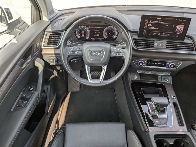 2024 Audi Q5 45 S line Premium quattro